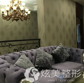 面诊室武汉中爱整形 面诊室武汉中爱整形