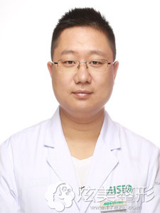 长沙爱思特隆胸医生王谊主任 长沙爱思特隆胸医生王谊主任