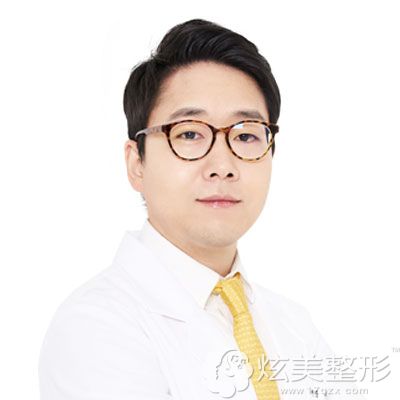 006yUIDVzy7mCr0vgj406&690.jpg