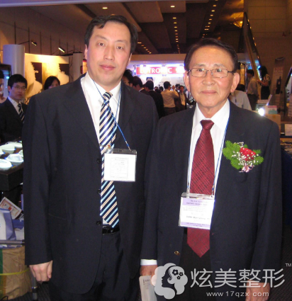 金鸿参与学会交流 金鸿参与学会交流