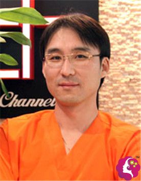 韩国channel整形外科医院院长韩忠熙 韩国channel整形外科医院院长韩忠熙