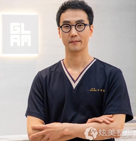 韩国GLAM格拉姆整形外科吴宰元院长 韩国GLAM格拉姆整形外科吴宰元院长