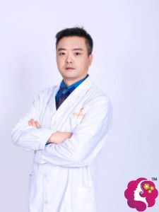 株洲华美医疗美容门诊部院长刘权 株洲华美医疗美容门诊部院长刘权