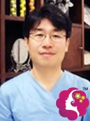 韩国灵气AURA整形外科医院院长李锡庸 韩国灵气AURA整形外科医院院长李锡庸