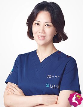 韩国乐希整形外科医院院长李玟娥 韩国乐希整形外科医院院长李玟娥