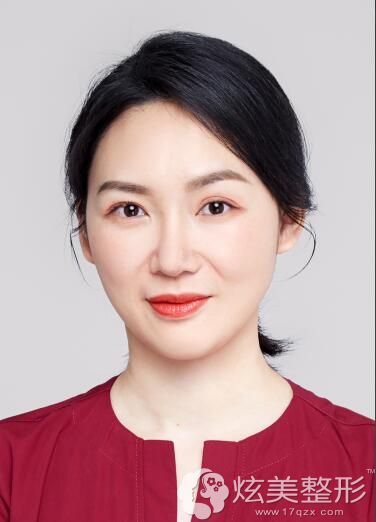 赣州华美医疗美容门诊部刘芳医生 赣州华美医疗美容门诊部刘芳医生