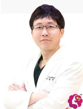 金永哲,韩国米达斯整形医院院长 金永哲,韩国米达斯整形医院院长