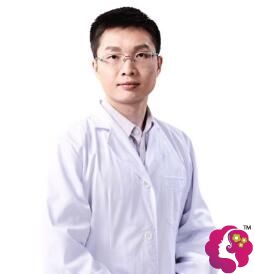 广州天姿医学美容门诊部邓咏主任 广州天姿医学美容门诊部邓咏主任