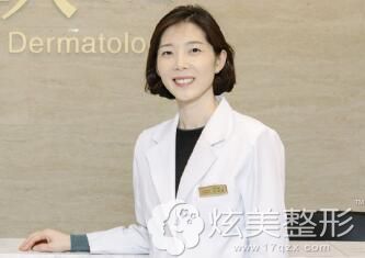 韩国新沙人皮肤科朱慧英院长 韩国新沙人皮肤科朱慧英院长