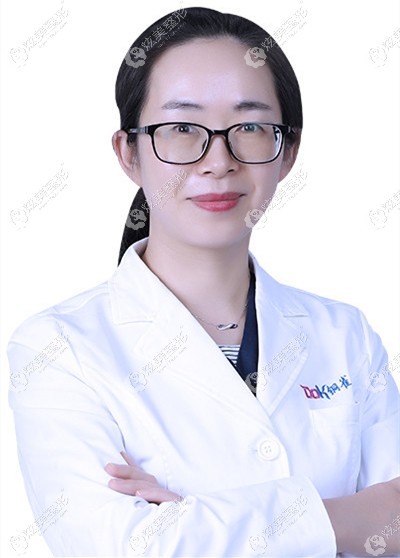 云南铜雀台整形医生叶海燕 云南铜雀台整形医生叶海燕