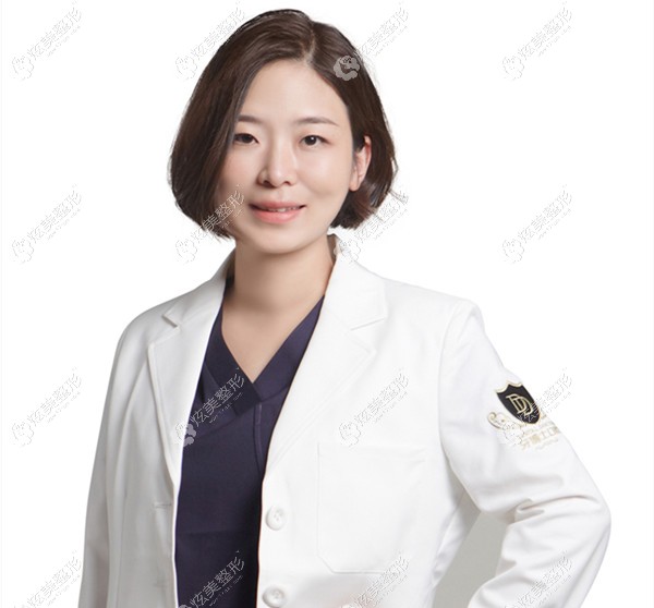 嘉兴金铂利口腔医生黄春红 嘉兴金铂利口腔医生黄春红