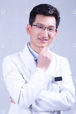 淮安华薇医疗美容门诊部李旭平 淮安华薇医疗美容门诊部李旭平