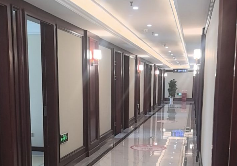 �ൺ��������ҽԺ��˫��Ƥ�ĸ�ҽ���ã�����骡���͢���ۺ��޸����ó�